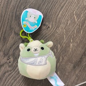 Palmer the squishmallow clip